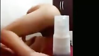 Трахнул свою шлюху на камеру: секс с подругой во всей красе!